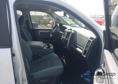 2015 Ram 1500 Big Horn из США, поврежденный, VIN 1C6RR6TT4FS623809